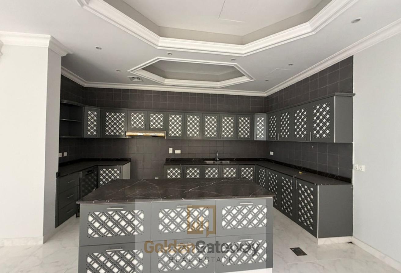 Independent villa| Private pool| Prime location photo 14
