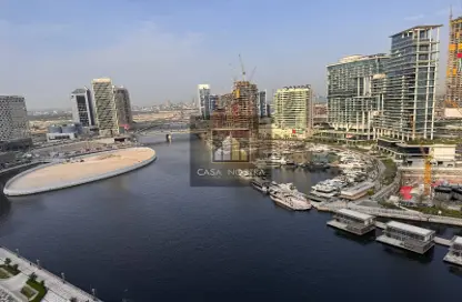 Apartment - 1 Bathroom for sale in Waters Edge - Business Bay - Dubai Apartment - 1 Bathroom for sale in Waters Edge - Business Bay - Dubai