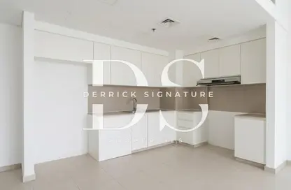 Apartment - 2 Bedrooms - 2 Bathrooms for rent in Zahra Apartments 1B - Zahra Apartments 1 - Zahra Apartments - Town Square - Dubai