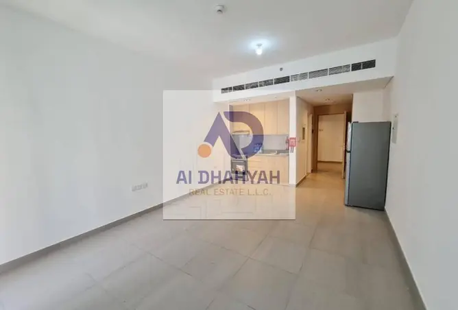 87025458 - صورة العقار 3