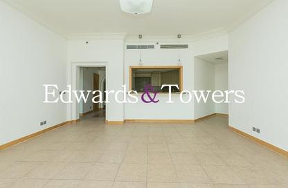 Apartment - 2 Bedrooms - 3 Bathrooms for rent in Al Shahla - Shoreline Apartments - Palm Jumeirah - Dubai