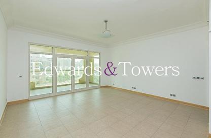 Apartment - 2 Bedrooms - 3 Bathrooms for rent in Al Shahla - Shoreline Apartments - Palm Jumeirah - Dubai