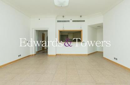 Apartment - 2 Bedrooms - 3 Bathrooms for rent in Al Shahla - Shoreline Apartments - Palm Jumeirah - Dubai