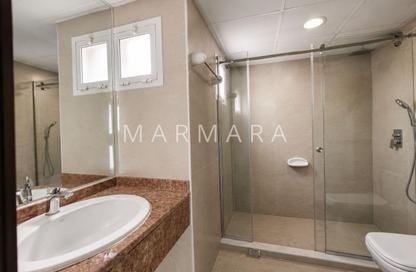 Villa - 4 Bedrooms - 4 Bathrooms for rent in Jumeirah 1 Villas - Jumeirah 1 - Jumeirah - Dubai