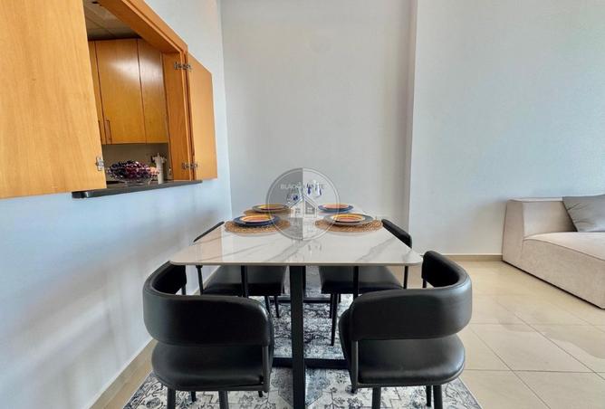 53181968 - Property Image 2