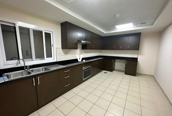 57775556 - Property Image 2