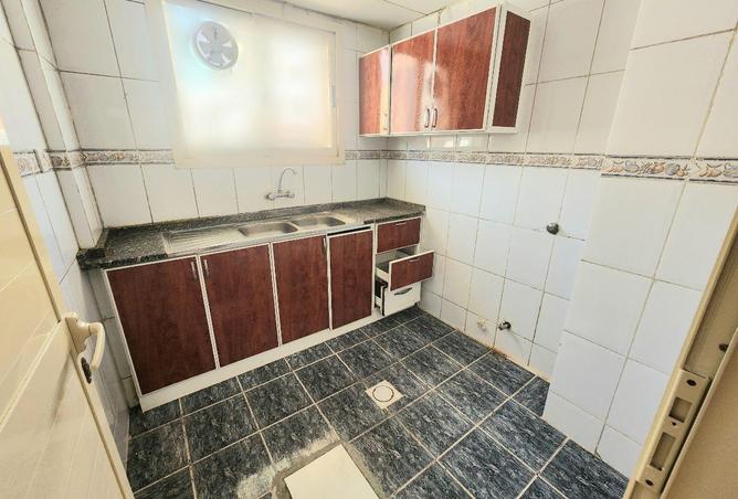 77401829 - Property Image 3