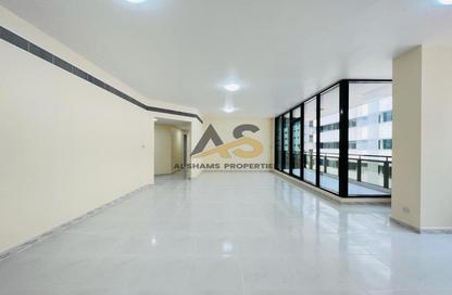 Apartment - 3 Bedrooms - 3 Bathrooms for rent in Golden Sands 7 - Al Mankhool - Bur Dubai - Dubai Apartment - 3 Bedrooms - 3 Bathrooms for rent in Golden Sands 7 - Al Mankhool - Bur Dubai - Dubai