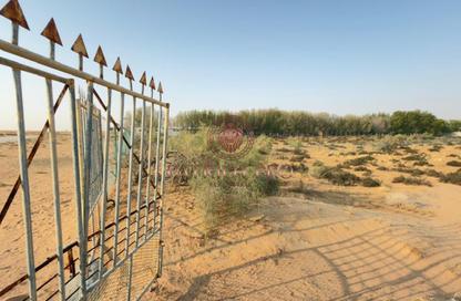 Farm - Studio for rent in Murqquab - Dubai