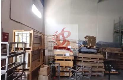 Warehouse - Studio - 1 Bathroom for rent in Al Quoz Industrial Area - Al Quoz - Dubai
