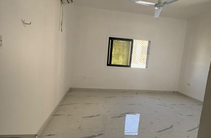 Apartment - Studio - 1 for rent in Al Mujarrah - Al Sharq - Sharjah