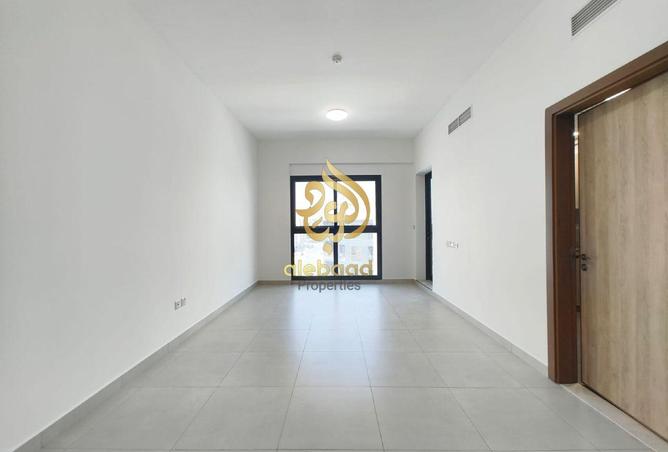 82824304 - Property Image 2