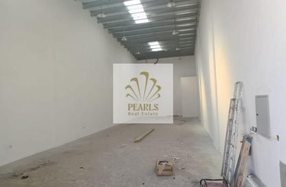 Warehouse - Studio - 1 Bathroom for rent in Al Jurf Industrial 2 - Al Jurf Industrial - Ajman