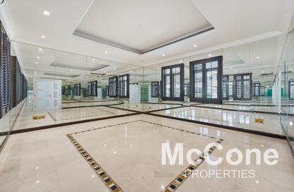 Villa - 5 - 6 for rent in Garden Homes Frond A - Garden Homes - Palm Jumeirah - Dubai