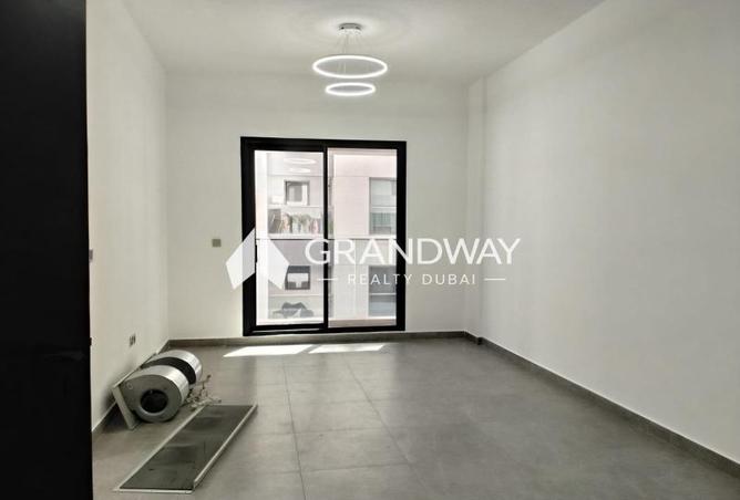 144625443 - Property Image 3