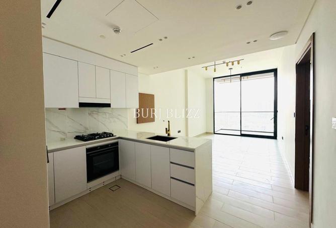 77386002 - Property Image 2