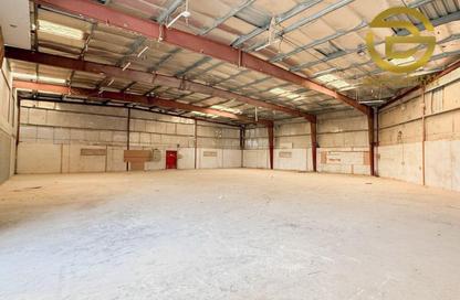 Warehouse - Studio - 2 Bathrooms for rent in Al Quoz Industrial Area 4 - Al Quoz Industrial Area - Al Quoz - Dubai