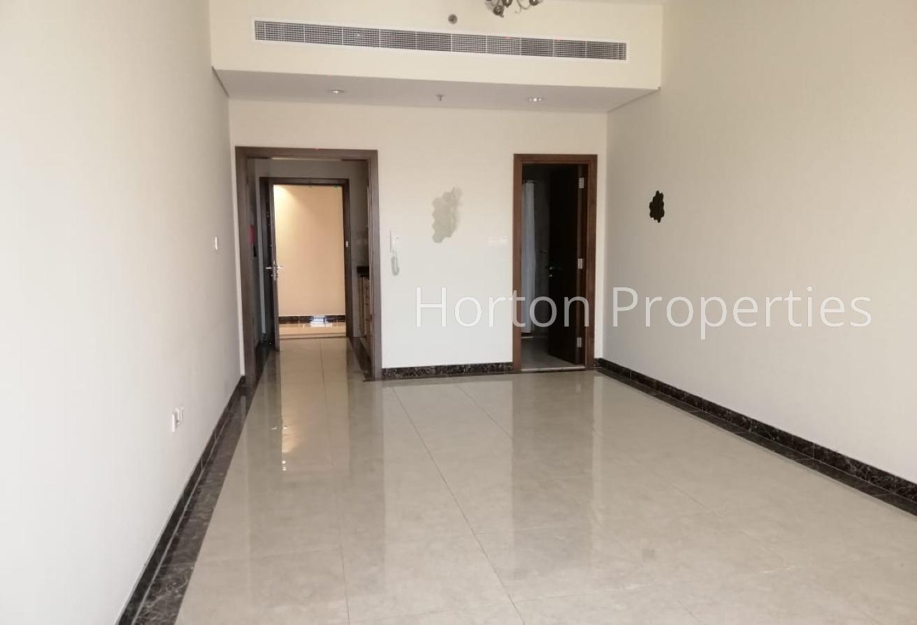 UNFURNISHED I VACANT I PRIME LOCATION photo 5