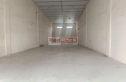 Warehouse - Studio - 4 Bathrooms for rent in Al Quoz Industrial Area 1 - Al Quoz Industrial Area - Al Quoz - Dubai Warehouse - Studio - 4 Bathrooms for rent in Al Quoz Industrial Area 1 - Al Quoz Industrial Area - Al Quoz - Dubai