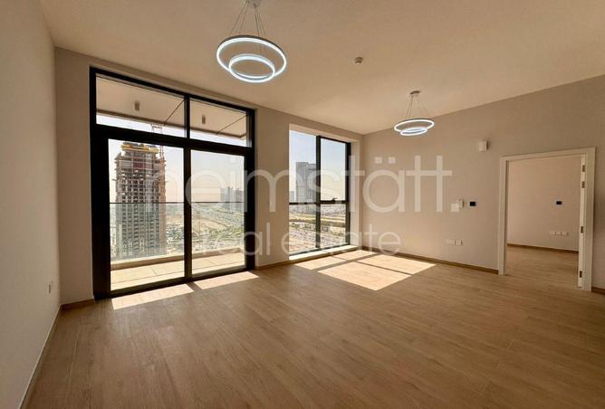 92727880 - Property Main Image