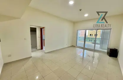 Apartment - 1 Bedroom - 2 Bathrooms for rent in Mohammed Saeed Hareb Building (KML3) - Oud Metha - Bur Dubai - Dubai