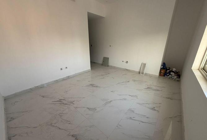 16134400 - Property Image 2