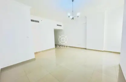 شقة - 2 غرف نوم - 3 حمامات للايجار في بلازا ريسدينس 1 - بلازا ريزيدنس - الضاحية 13 - قرية جميرا الدائرية - دبي