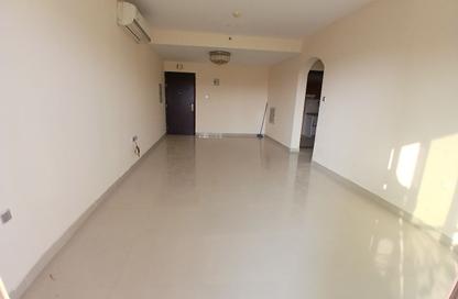 Apartment - 1 - 1 for rent in Al Hooshi Villas - Hoshi - Al Badie - Sharjah