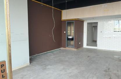 Shop - Studio - 1 Bathroom for rent in Al Majaz 3 - Al Majaz - Sharjah