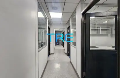 Office Space - Studio - 3 Bathrooms for rent in Corniche Road - Abu Dhabi