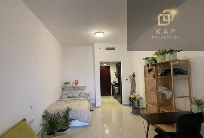 84071708 - Property Main Image