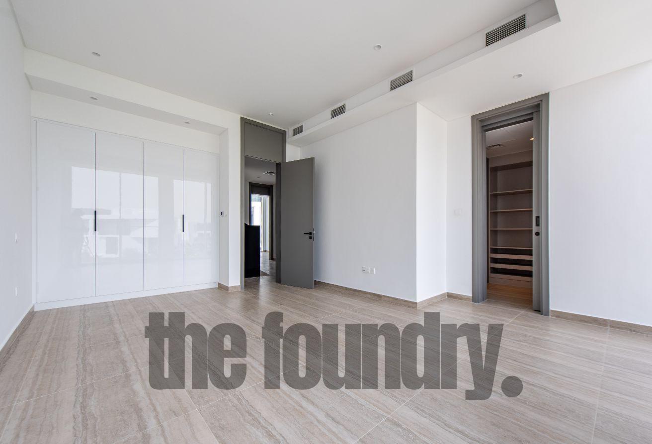 Brand New Urban Townhouse with Rooftop Pool photo 19