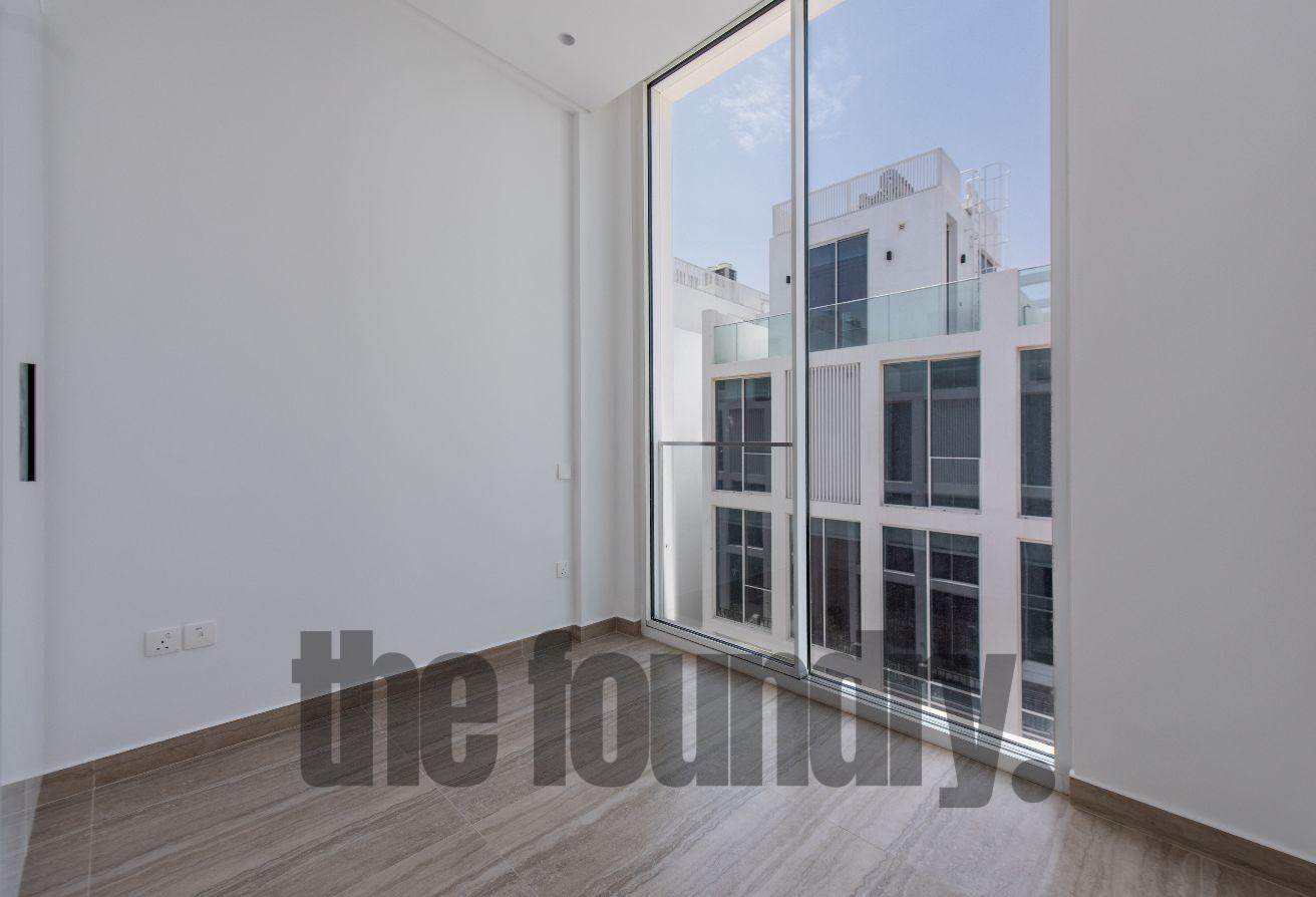 Brand New Urban Townhouse with Rooftop Pool photo 17