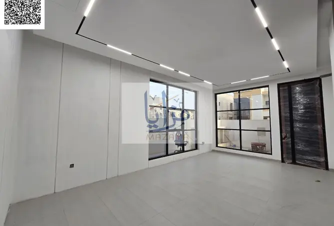 159600117 - Property Image 3
