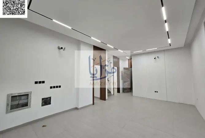 159600117 - Property Image 2