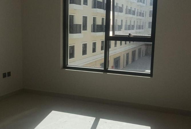 74257847 - صورة العقار 2