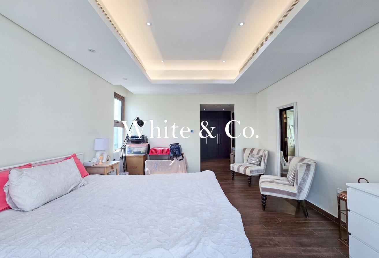 Park Backing | pool | Comes unfurnished photo 28