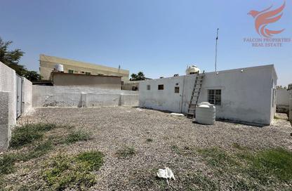 Villa - 3 Bedrooms - 1 Bathroom for rent in Concorde Building 1 - Al Mamourah - Ras Al Khaimah