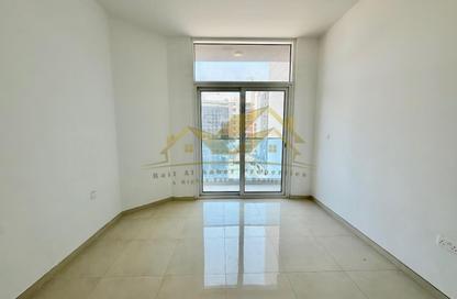 Apartment - 2 Bedrooms - 3 Bathrooms for rent in Jumeirah Garden City - Al Satwa - Dubai