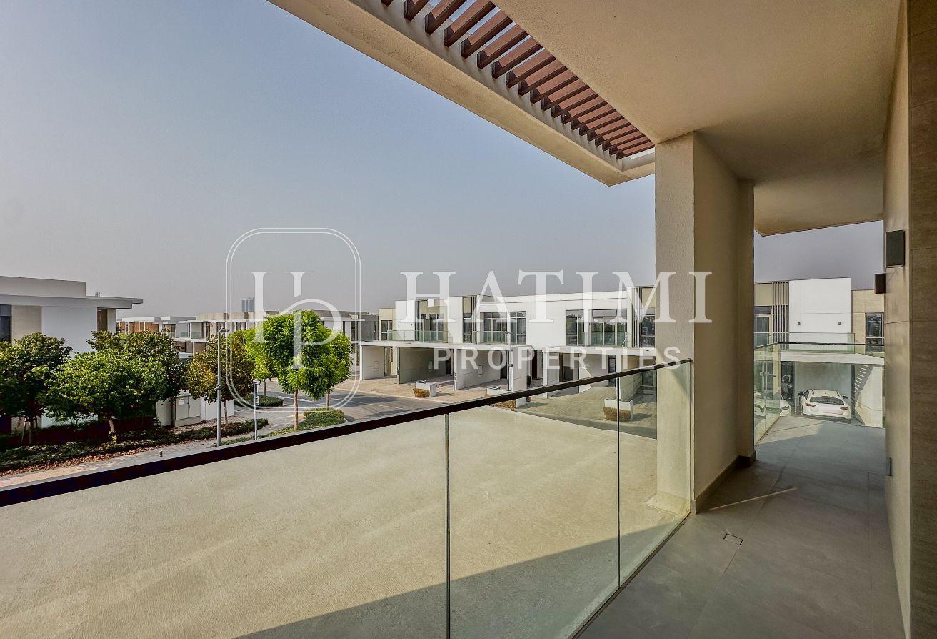 Single Row | Corner Townhouse | Ready to View photo 12