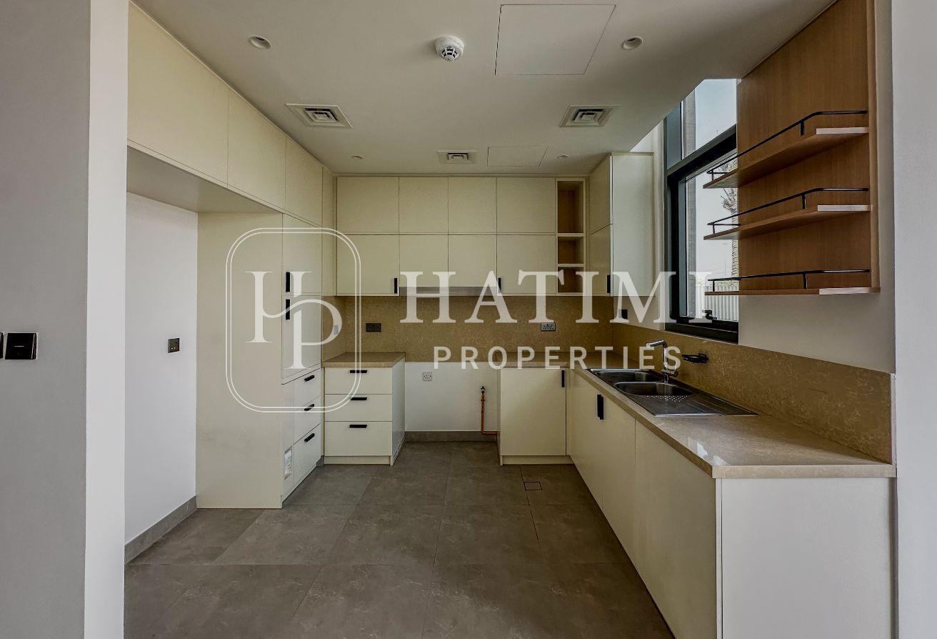 Single Row | Corner Townhouse | Ready to View photo 6