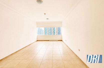Apartment - 1 Bedroom - 2 Bathrooms for rent in MAG 218 - Dubai Marina - Dubai