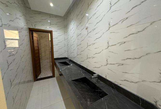 54013453 - صورة العقار 3