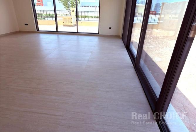 136558337 - Property Image 3