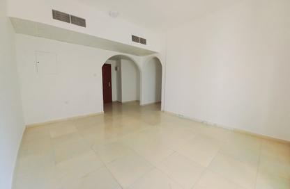Apartment - 2 Bedrooms - 2 Bathrooms for rent in Fire Station Road - Muwaileh - Sharjah
