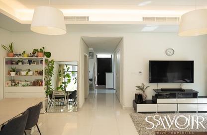 Townhouse - 3 Bedrooms - 5 Bathrooms for sale in Rochester - The Park Villas - Damac Hills - Dubai
