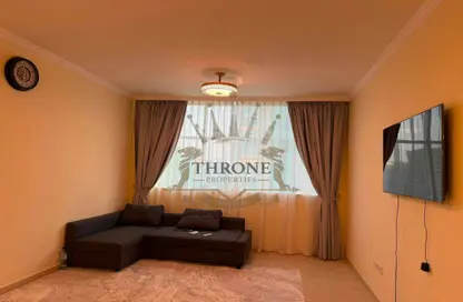 Apartment - 1 Bedroom - 2 Bathrooms for rent in Burj Al Nujoom - Downtown Dubai - Dubai