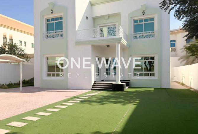 67432689 - Property Image 3