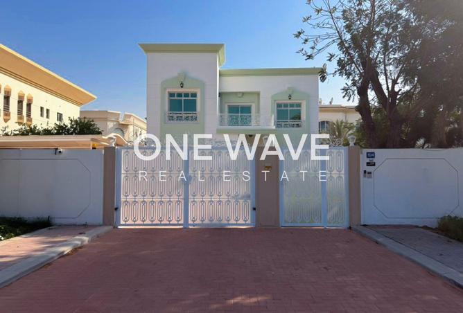 67432689 - Property Image 3