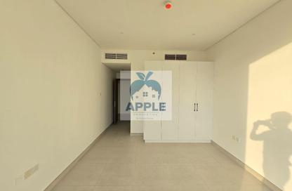 Apartment - 2 - 3 for rent in AlFalah - Muwaileh Commercial - Sharjah